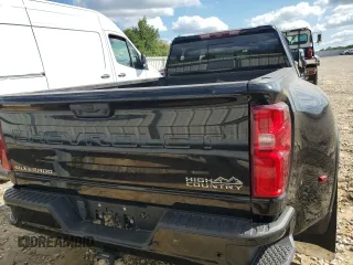 2022 Chevrolet Silverado 3500HD High Country with VIN 1GC4YVEY7NF166221, listed as a Copart auction lot 70817194 with 0 mi miles and Salvage Title. Bid and sale history available at carsss.com. Image 6.