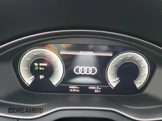 2024 Audi Q5 S line Premium with VIN WA1G2AFY2R2079310, listed as a Copart auction lot 56993615 with 4,484 mi miles and Salvage title. Bid and sale history available at DreamBid. Image 9.