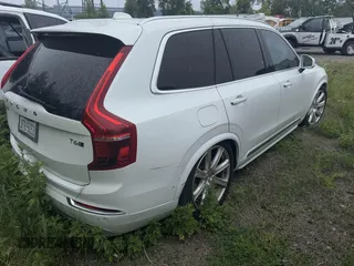 2016 Volvo XC90 T6 Inscription with VIN YV4A22PL6G1030065, listed as a IAAI auction lot 42447665 with Not provided miles and . Bid and sale history available at DreamBid. Image 4.