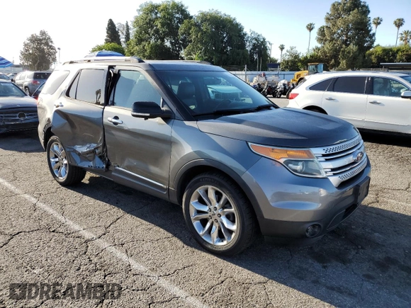 2011 Ford Explorer XLT z VIN 1FMHK8D86BGA15796, wystawiony jako Copart lot #55348385 z przebiegiem 129 505 mil mil oraz Szkoda całkowita • Salvage title. Historia ofert i sprzedaży dostępna na DreamBid. Obrazek 4.