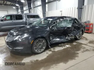 2014 Lincoln MKZ with VIN 3LN6L2J92ER819962, listed as a Copart auction lot 45731245 with 181,906 mi miles and Salvage Title. Bid and sale history available at carsss.com. Image 1.