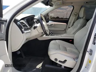 2018 Volvo XC90 Momentum z VIN YV4A22PK6J1216722, wystawiony jako Copart lot #51668285 z przebiegiem 69 136 mil mil oraz Szkoda całkowita • Salvage title. Historia ofert i sprzedaży dostępna na DreamBid. Obrazek 7.