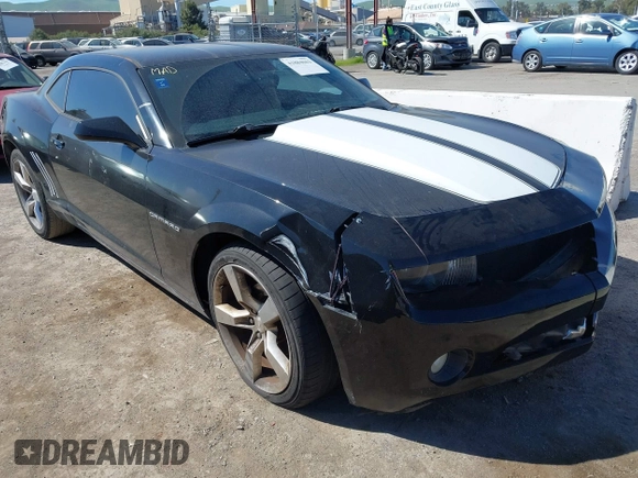 2011 Chevrolet Camaro 1LT z VIN 2G1FB1ED6B9103429, wystawiony jako IAAI lot #41884662 z przebiegiem 135 556 mil mil oraz . Historia ofert i sprzedaży dostępna na DreamBid. Obrazek 1.