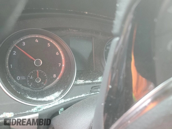 2018 Volkswagen Atlas SEL with VIN 1V2MR2CA5JC563101, listed as a Copart auction lot 51227585 with Not provided miles and Salvage title. Bid and sale history available at DreamBid. Image 9.