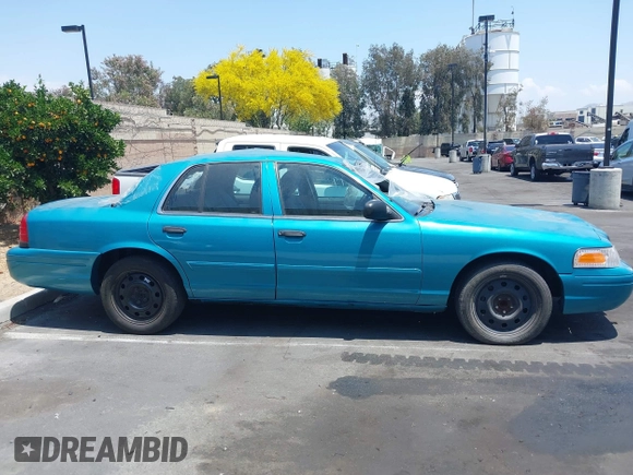 2011 Ford Police Interceptor с VIN 2FABP7BV2BX122309, выставлен на аукционе IAAI как лот 42442289 с пробегом Не указан миль и . История ставок и продаж доступна на DreamBid. Изображение 13.