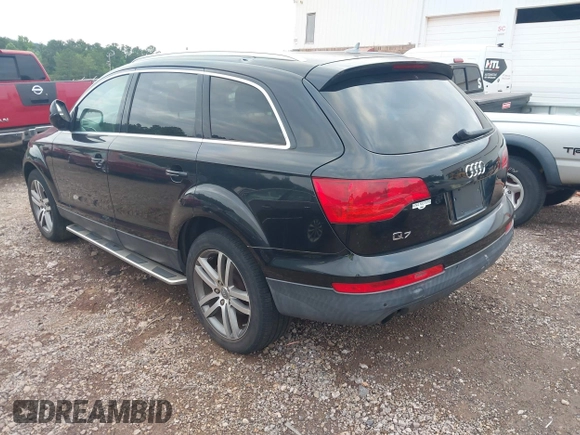 2008 Audi Q7 Premium with VIN WA1BY74L38D031370, listed as a IAAI auction lot 42422473 with 177,068 mi miles and . Bid and sale history available at DreamBid. Image 3.