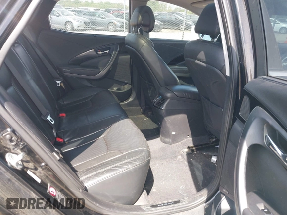 2015 Hyundai Azera Limited with VIN KMHFH4JGXFA467625, listed as a IAAI auction lot 42222067 with 242,309 mi miles and . Bid and sale history available at DreamBid. Image 8.