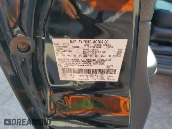 2010 Ford Escape Limited z VIN 1FMCU9E74AKC63136, wystawiony jako Copart lot #62388655 z przebiegiem 156 914 mil mil oraz Szkoda całkowita • Salvage title. Historia ofert i sprzedaży dostępna na DreamBid. Obrazek 13.