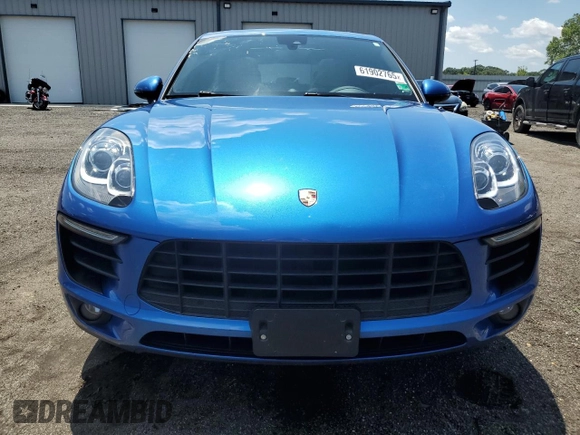 2017 Porsche Macan with VIN WP1AA2A50HLB09445, listed as a Copart auction lot 61902765 with 49,091 mi miles and Salvage title. Bid and sale history available at DreamBid. Image 5.