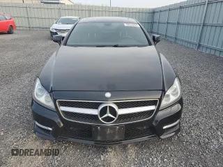 2012 Mercedes-Benz CLS-Class CLS 550 with VIN WDDLJ9BB0CA025546, listed as a Copart auction lot 78034204 with 220,475 mi miles and Clean Title. Bid and sale history available at carsss.com. Image 5.