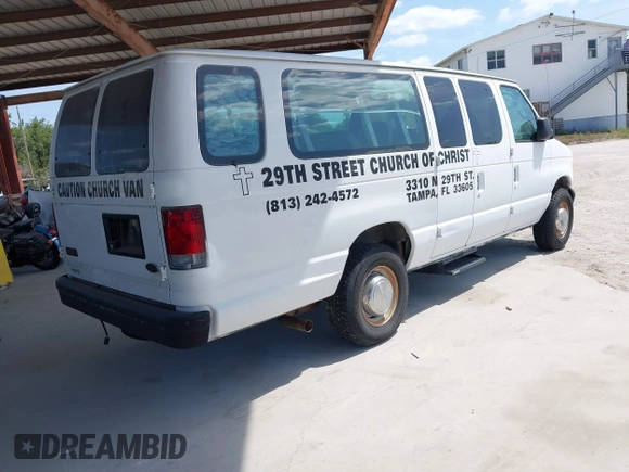 2003 Ford Econoline Passenger XL with VIN 1FBSS31L93HB99802, listed as a IAAI auction lot 42137197 with 56,656 mi miles. Bid and sale history available at carsss.com. Image 4.