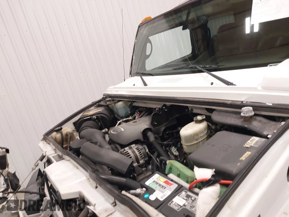 2006 Hummer H2 with VIN 5GRGN23U06H121985, listed as a IAAI auction lot 41336620 with 171,647 mi miles. Bid and sale history available at carsss.com. Image 10.