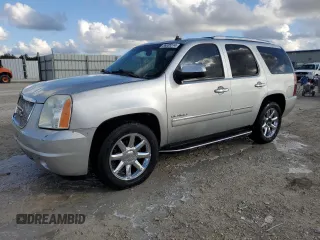 2010 GMC Yukon Denali with VIN 1GKUCEEF9AR173746, listed as a Copart auction lot 86835514 with 193,894 mi miles and Salvage Title. Bid and sale history available at carsss.com. Image 1.