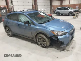 2020 Subaru Crosstrek Premium with VIN JF2GTAPC4L8202181, listed as a IAAI auction lot 41964713 with 33,172 mi miles. Bid and sale history available at carsss.com. Image 1.
