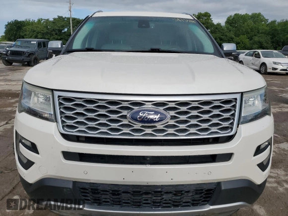 2016 Ford Explorer Platinum с VIN 1FM5K8HT3GGC30965, выставлен на аукционе Copart как лот 58735995 с пробегом 105 703 миль миль и Списание • Salvage title. История ставок и продаж доступна на DreamBid. Изображение 5.