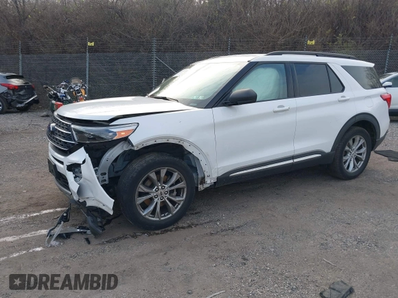 2020 Ford Explorer XLT with VIN 1FMSK8DH2LGC86989, listed as a IAAI auction lot 41078980 with 76,326 mi miles. Bid and sale history available at carsss.com. Image 17.