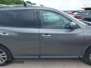 2015 Nissan Pathfinder SV z VIN 5N1AR2MN7FC607589, wystawiony jako IAAI lot #42146811 z przebiegiem 183 968 mil mil oraz . Historia ofert i sprzedaży dostępna na DreamBid. Obrazek 13.