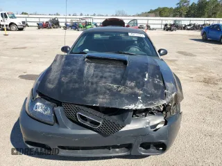 2002 Ford Mustang GT Deluxe with VIN 1FAFP42X82F110419, listed as a Copart auction lot 45711775 with 186,788 mi miles and Salvage Title. Bid and sale history available at carsss.com. Image 5.