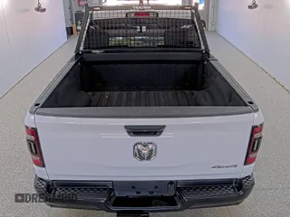 2024 Ram 1500 Tradesman с VIN 1C6RRFGG7RN221914, выставлен на аукционе IAAI как лот 42849294 с пробегом 66 миль миль и . История ставок и продаж доступна на DreamBid. Изображение 23.