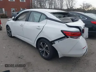 2022 Nissan Sentra SV z VIN 3N1AB8CV0NY314459, wystawiony jako IAAI lot #41268638 z przebiegiem Nie podano mil oraz . Historia ofert i sprzedaży dostępna na DreamBid. Obrazek 3.
