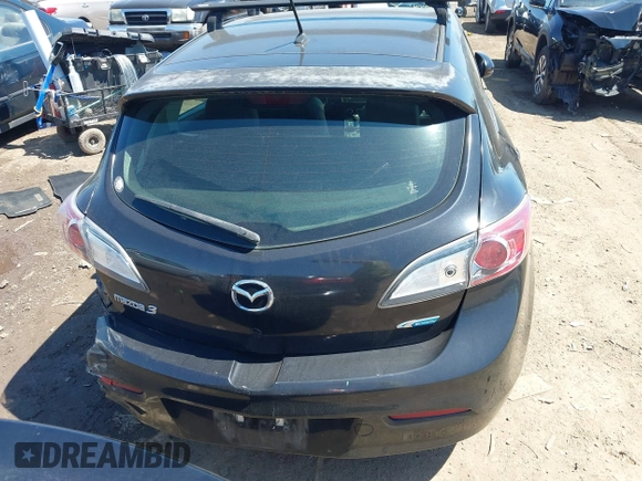 2013 Mazda 3 i Grand Touring with VIN JM1BL1M78D1818010, listed as a IAAI auction lot 42060056 with 139,157 mi miles and . Bid and sale history available at DreamBid. Image 16.