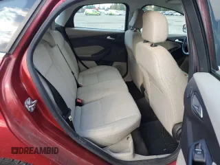 2015 Ford Focus Electric z VIN 1FADP3R40FL249156, wystawiony jako Copart lot #75577633 z przebiegiem 90 617 mil mil oraz . Historia ofert i sprzedaży dostępna na DreamBid. Obrazek 10.