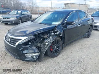 2014 Nissan Altima 3.5 SL with VIN 1N4BL3AP5EC181427, listed as a IAAI auction lot 41526676 with 118,987 mi miles. Bid and sale history available at carsss.com. Image 18.