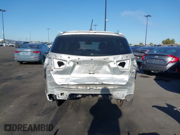 2019 Kia Sorento L with VIN 5XYPG4A30KG575383, listed as a IAAI auction lot 41958901 with 102,797 mi miles. Bid and sale history available at carsss.com. Image 17.