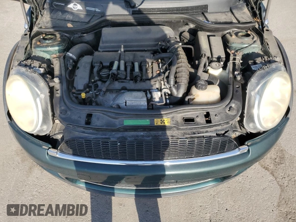 2008 MINI Hardtop S with VIN WMWMF73548TT93539, listed as a Copart auction lot 58028045 with 89,401 mi miles and Clean title. Bid and sale history available at DreamBid. Image 11.