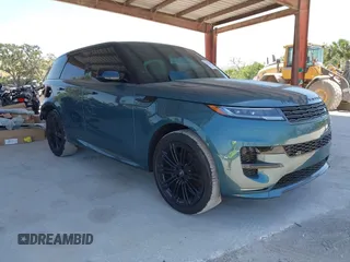 2024 Land Rover Range Rover Sport Dynamic SE z VIN SAL1L9FU7RA413561, wystawiony jako IAAI lot #42123500 z przebiegiem 8 319 mil mil oraz . Historia ofert i sprzedaży dostępna na DreamBid. Obrazek 1.