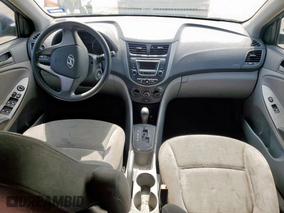 2017 Hyundai Accent SE z VIN KMHCT4AE8HU214417, wystawiony jako Copart lot #58548515 z przebiegiem 118 018 mil mil oraz Czysty tytuł • Clean title. Historia ofert i sprzedaży dostępna na DreamBid. Obrazek 8.