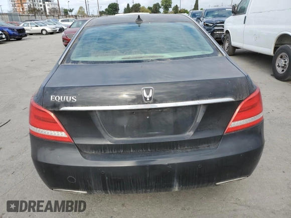 2015 Hyundai Equus Signature with VIN KMHGH4JH8FU095195, listed as a Copart auction lot 53468995 with 118,827 mi miles and Clean Title. Bid and sale history available at DreamBid. Image 6.