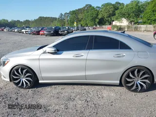 2015 Mercedes-Benz CLA 250 with VIN WDDSJ4GB1FN198786, listed as a IAAI auction lot 42060281 with 163,979 mi miles and . Bid and sale history available at DreamBid. Image 14.