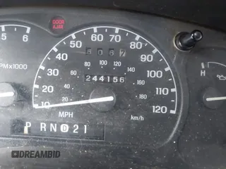 2000 Ford Ranger XL with VIN 1FTYR14V8YTA85135, listed as a IAAI auction lot 41957906 with 244,156 mi miles. Bid and sale history available at carsss.com. Image 15.