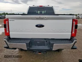 2024 Ford F-250 XL with VIN 1FT8W2BM9REC24042, listed as a Copart auction lot 60598605 with 28,099 mi miles and Salvage title. Bid and sale history available at DreamBid. Image 6.