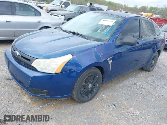 2008 Ford Focus SE with VIN 1FAHP35NX8W141855, listed as a IAAI auction lot 41916301 with 301,036 mi miles. Bid and sale history available at carsss.com. Image 2.