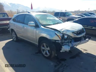 2004 Lexus RX 330 with VIN JTJHA31U040007388, listed as a IAAI auction lot 41743050 with 270,286 mi miles. Bid and sale history available at carsss.com. Image 1.
