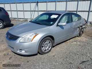 2011 Nissan Altima 2.5 S with VIN 1N4AL2APXBN416846, listed as a IAAI auction lot 41739131 with 203,775 mi miles. Bid and sale history available at carsss.com. Image 17.