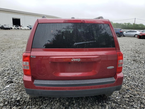 2016 Jeep Patriot Latitude with VIN 1C4NJPFAXGD792415, listed as a Copart auction lot 59136005 with Not provided miles and Salvage title. Bid and sale history available at DreamBid. Image 6.