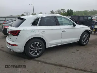 2024 Audi Q5 S line Premium z VIN WA1GAAFY1R2142917, wystawiony jako Copart lot #55572275 z przebiegiem 2 450 mil mil oraz Szkoda całkowita • Salvage title. Historia ofert i sprzedaży dostępna na DreamBid. Obrazek 3.