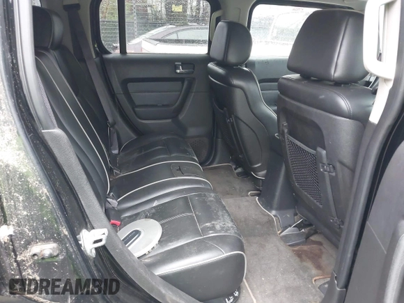2006 Hummer H3 with VIN 5GTDN136368154620, listed as a IAAI auction lot 41955170 with 159,077 mi miles. Bid and sale history available at carsss.com. Image 8.