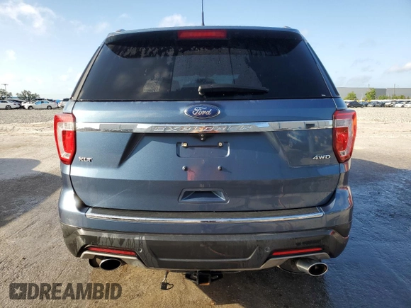 2018 Ford Explorer XLT with VIN 1FM5K8D89JGB25792, listed as a Copart auction lot 51788945 with 77,557 mi miles and Salvage Title. Bid and sale history available at carsss.com. Image 6.