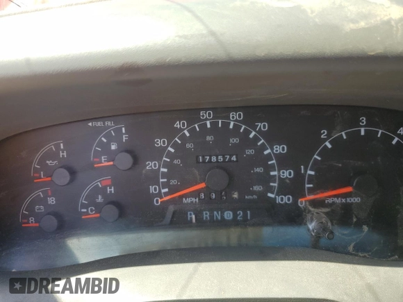 1999 Ford F-250 XL with VIN 1FTNX21S2XED58694, listed as a Copart auction lot 51462255 with 178,574 mi miles and Salvage title. Bid and sale history available at DreamBid. Image 9.