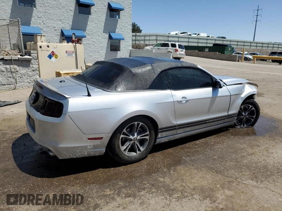2014 Ford Mustang V6 with VIN 1ZVBP8EM6E5239901, listed as a Copart auction lot 57832665 with 87,798 mi miles and Salvage title. Bid and sale history available at DreamBid. Image 3.