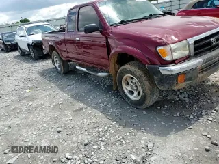 1999 Toyota Tacoma PreRunner with VIN 4TASN92N2XZ463119, listed as a Copart auction lot 59575775 with 172,223 mi miles and Salvage title. Bid and sale history available at DreamBid. Image 13.