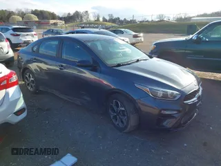 2020 Kia Forte LXS with VIN 3KPF24AD5LE144572, listed as a IAAI auction lot 41769528 with 60,516 mi miles. Bid and sale history available at carsss.com. Image 1.