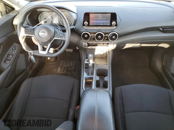 2020 Nissan Sentra S z VIN 3N1AB8BV0LY255623, wystawiony jako Copart lot #52204905 z przebiegiem 48 242 mil mil oraz Czysty tytuł • Clean title. Historia ofert i sprzedaży dostępna na DreamBid. Obrazek 8.