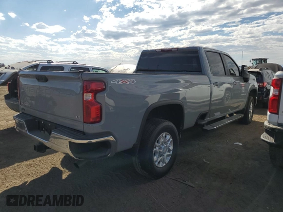 2024 Chevrolet Silverado 3500HD LT with VIN 1GC4YTE73RF312566, listed as a Copart auction lot 72961704 with 6,089 mi miles and Salvage Title. Bid and sale history available at carsss.com. Image 3.