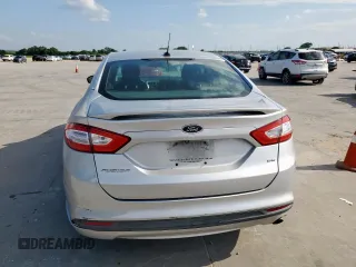 2015 Ford Fusion SE z VIN 1FA6P0H75F5120918, wystawiony jako Copart lot #59377185 z przebiegiem Nie podano mil oraz Czysty tytuł • Clean title. Historia ofert i sprzedaży dostępna na DreamBid. Obrazek 6.