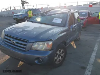 2006 Toyota Highlander with VIN JTEGP21A260102367, listed as a IAAI auction lot 41456391 with 1 mi miles. Bid and sale history available at carsss.com. Image 2.